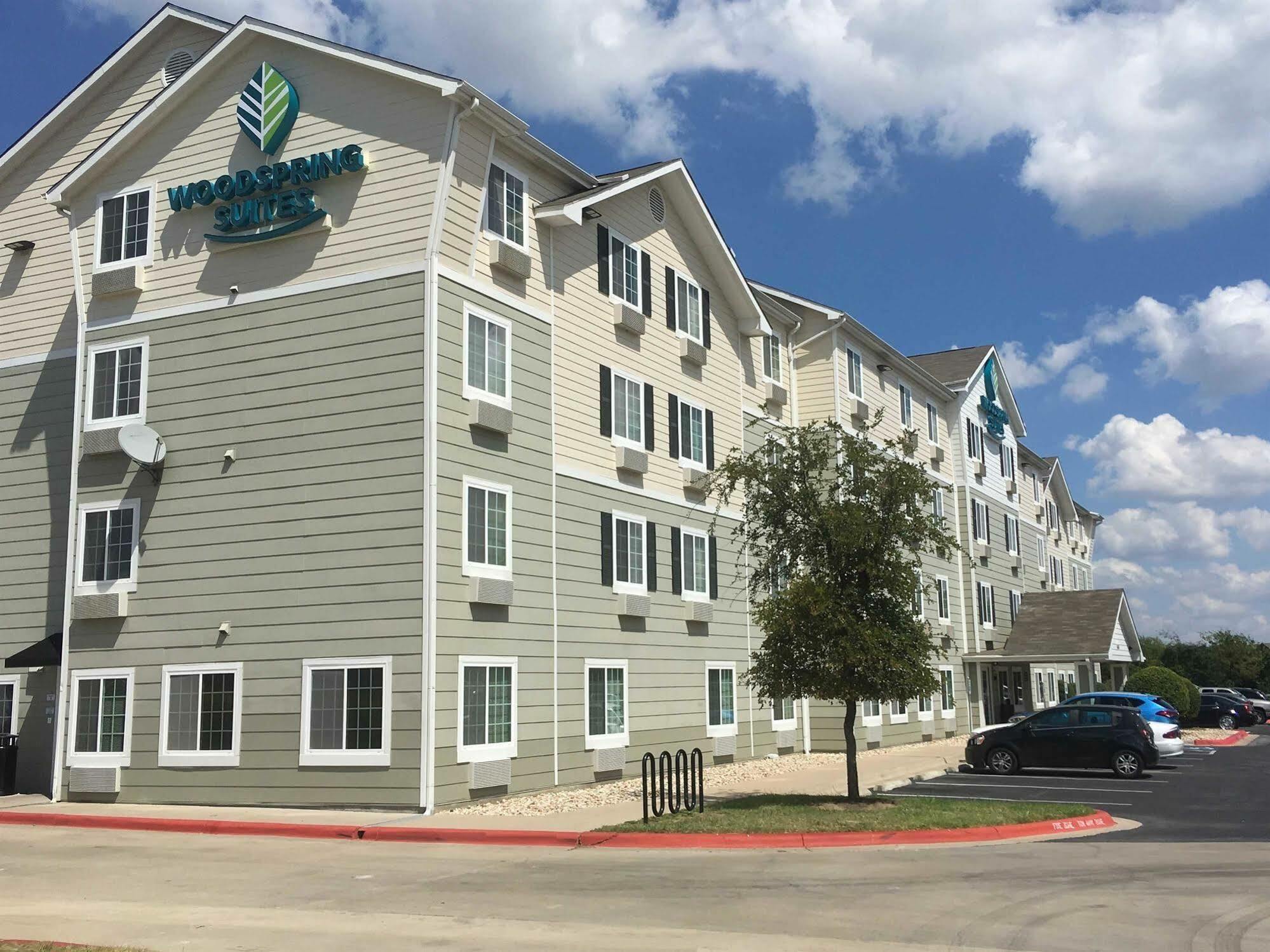 Forest Hills Woodspring Suites Louisville Southeast מראה חיצוני תמונה